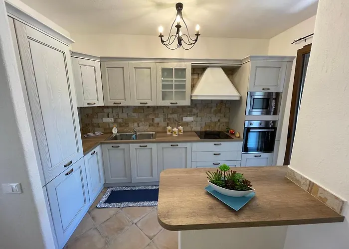 Casa Eleonora Agora' *